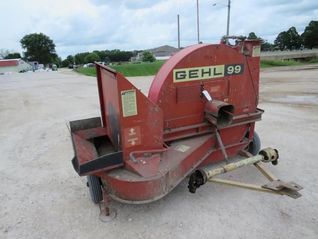 Image of Gehl 99 equipment image 1