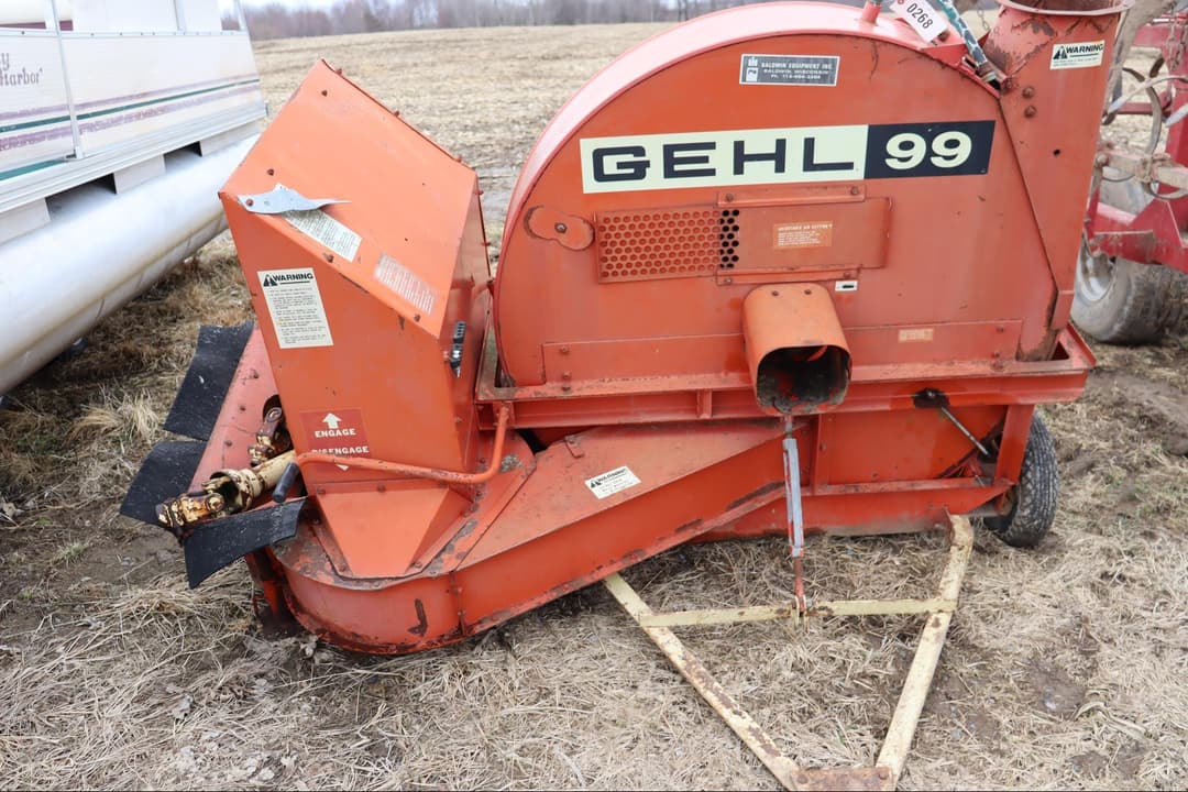 Image of Gehl 99 Image 1