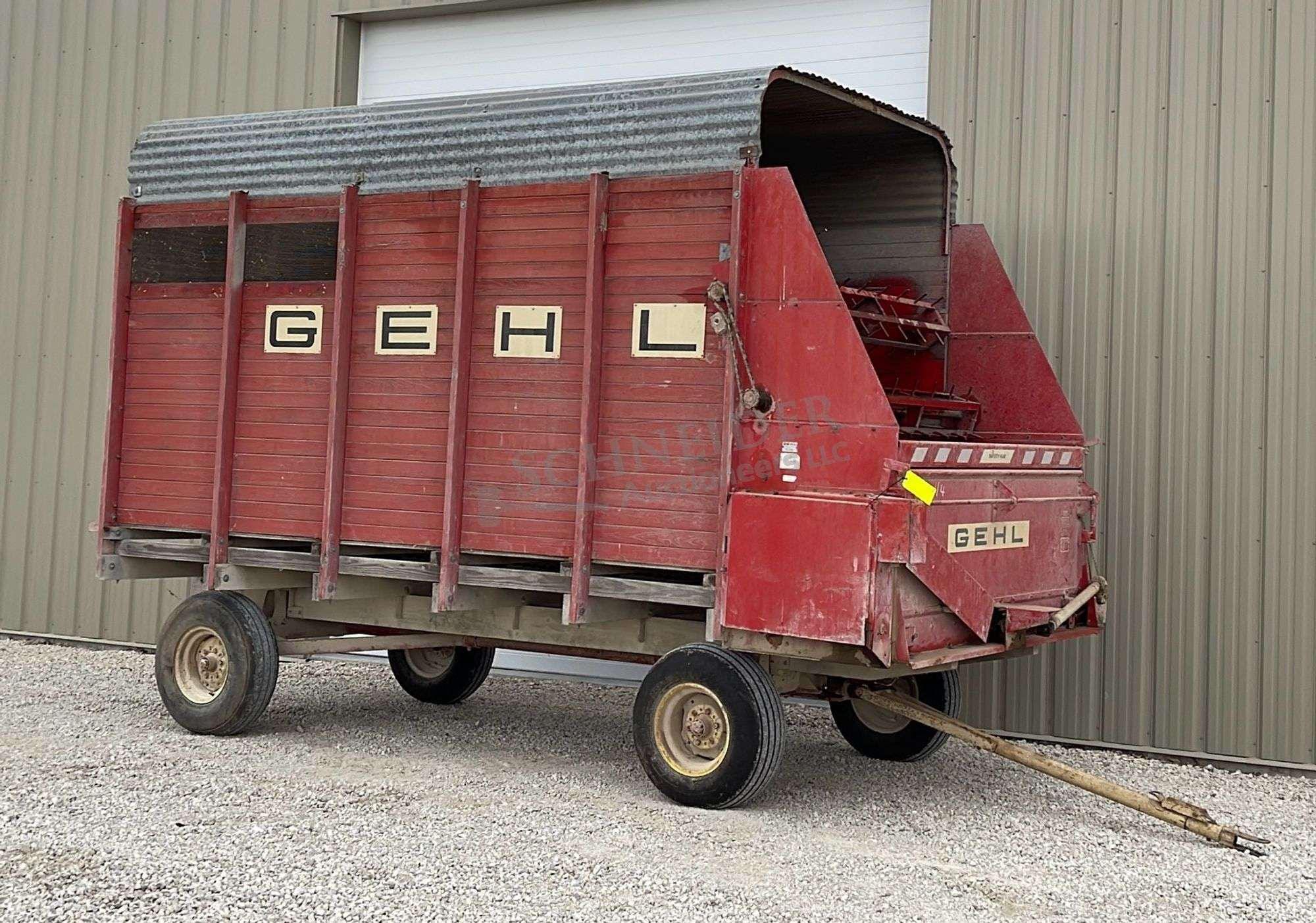 Main image Gehl BU810