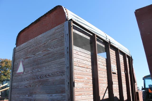 Image of Gehl BU910 equipment image 4