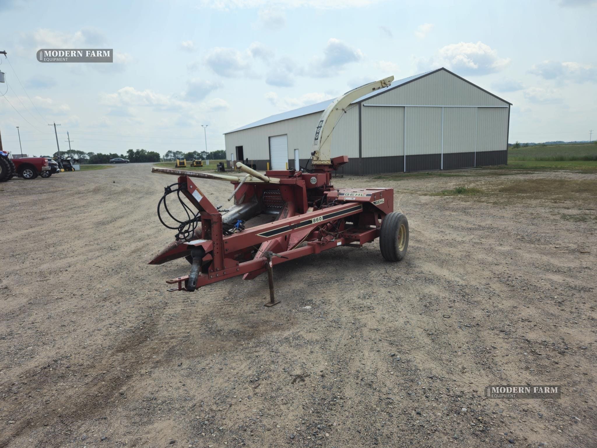Gehl CB860 Equipment Image0