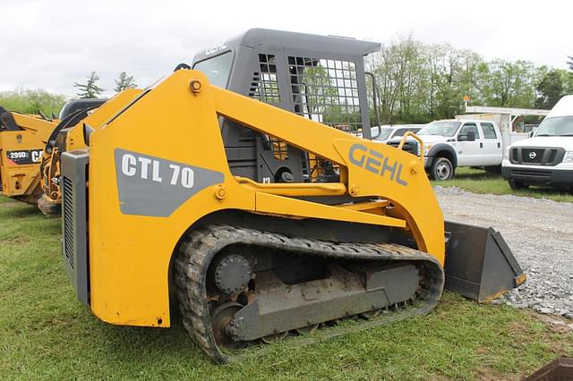Image of Gehl CTL70 equipment image 1