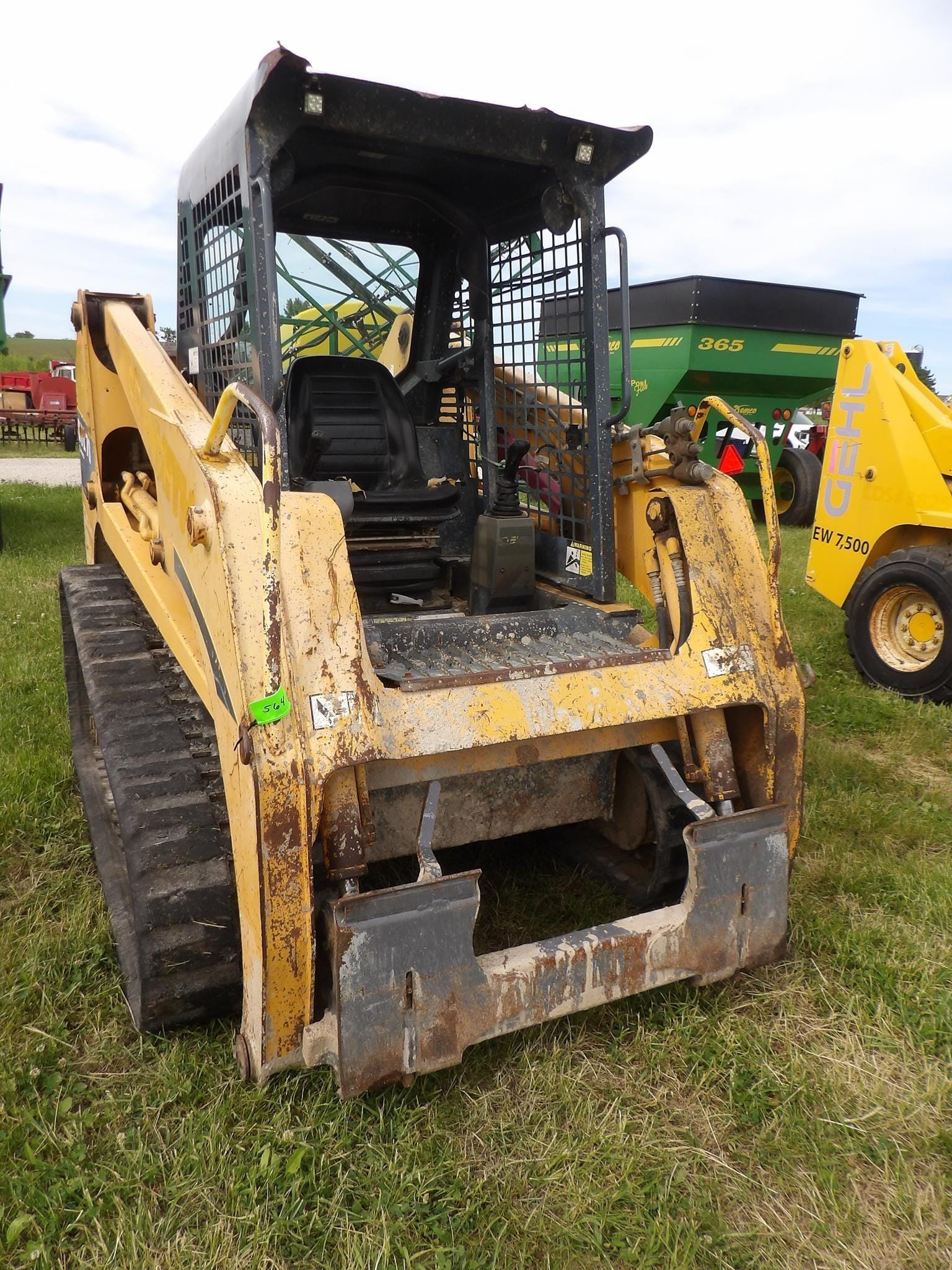 Gehl CTL70 Equipment Image0