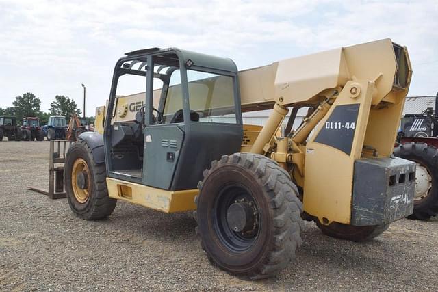 Image of Gehl DL11-44 equipment image 1