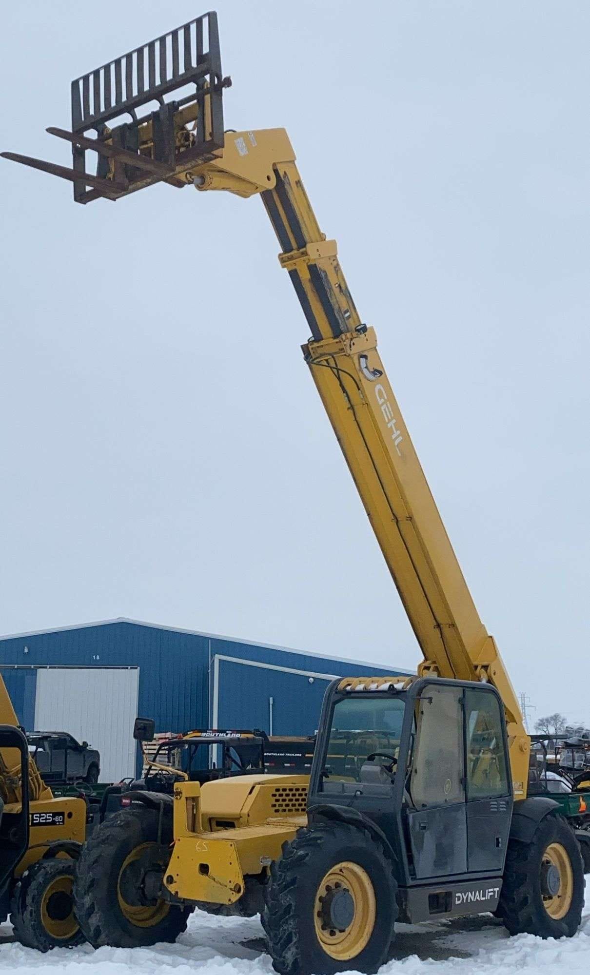 Gehl DL-8H-42 Equipment Image0