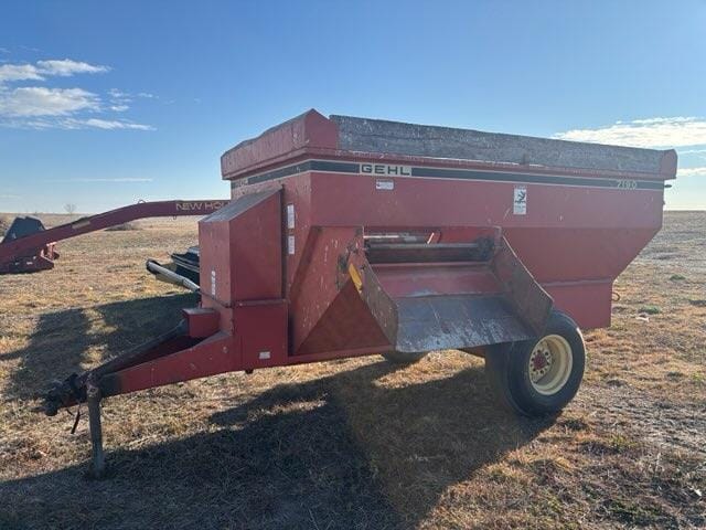 Gehl F7190 Equipment Image0