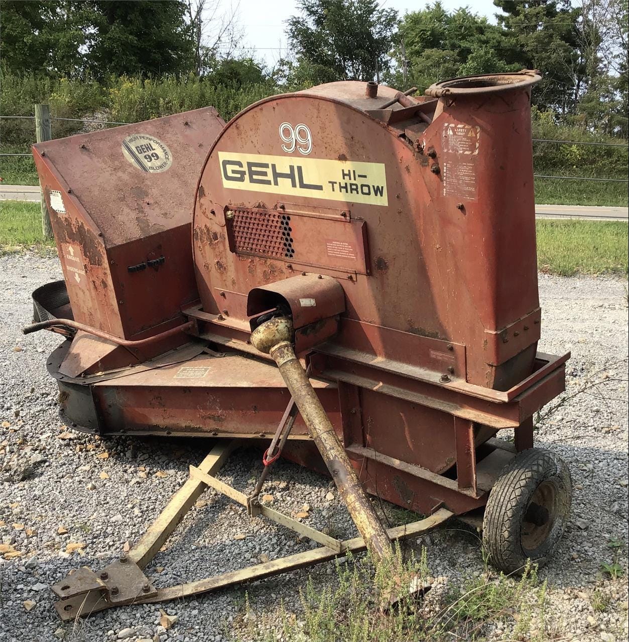 Gehl 99 Equipment Image0