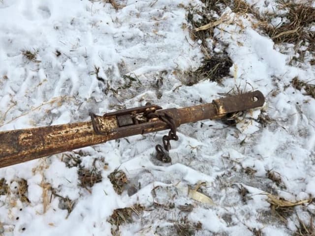 Image of Gehl G1056 equipment image 2