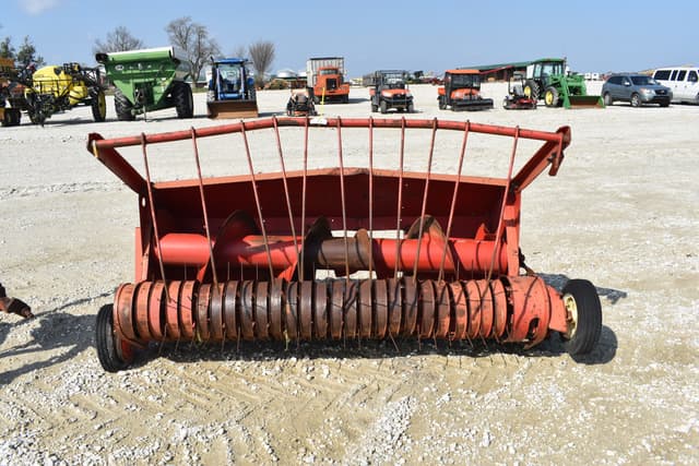 Image of Gehl HA1210 equipment image 1