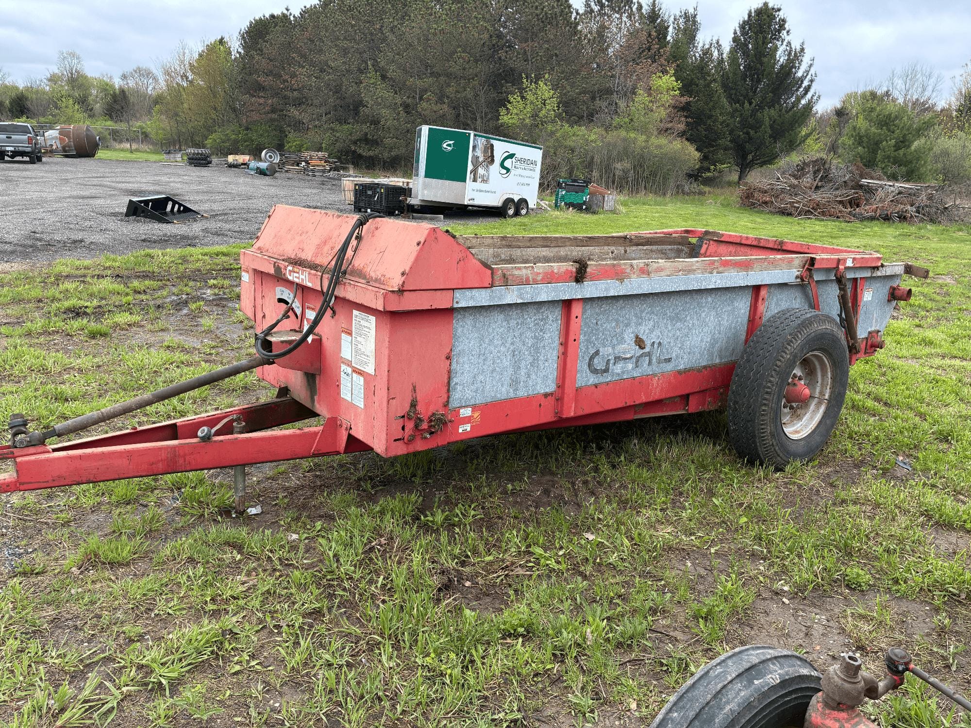 Gehl MS250 Equipment Image0