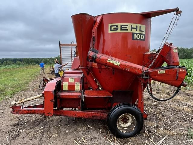 Image of Gehl MX100 equipment image 1