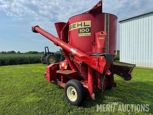 Image of Gehl MX100 equipment image 3