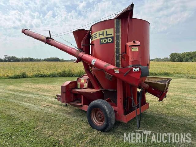 Image of Gehl MX100 equipment image 3