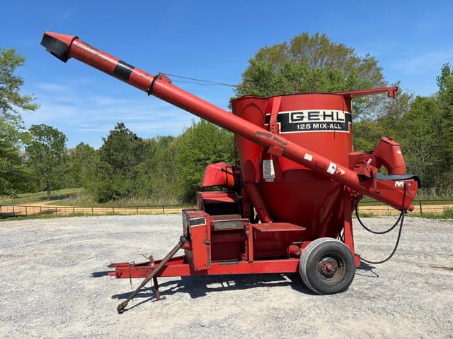 Image of Gehl MX125 equipment image 1