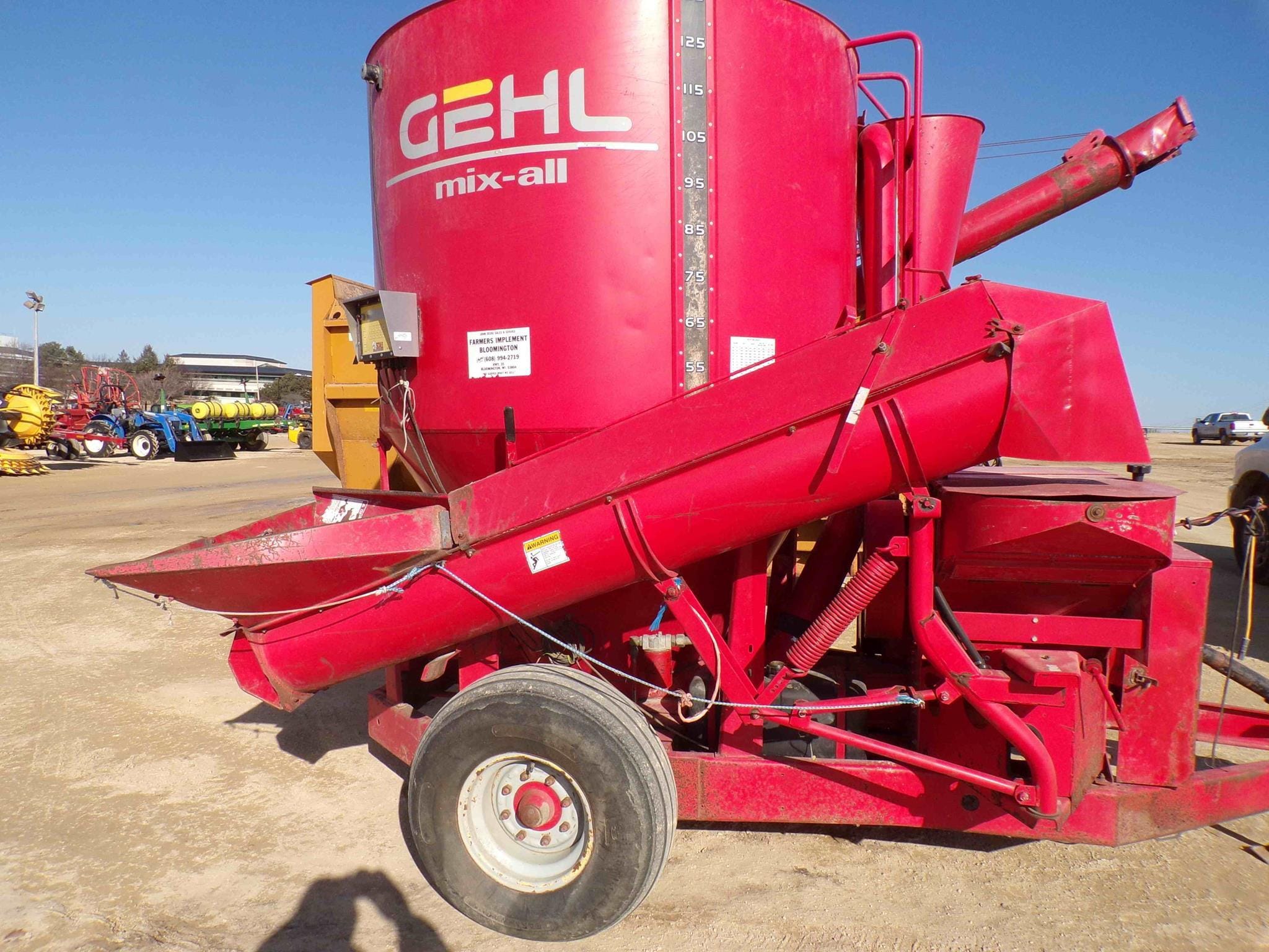 Gehl MX170 Equipment Image0