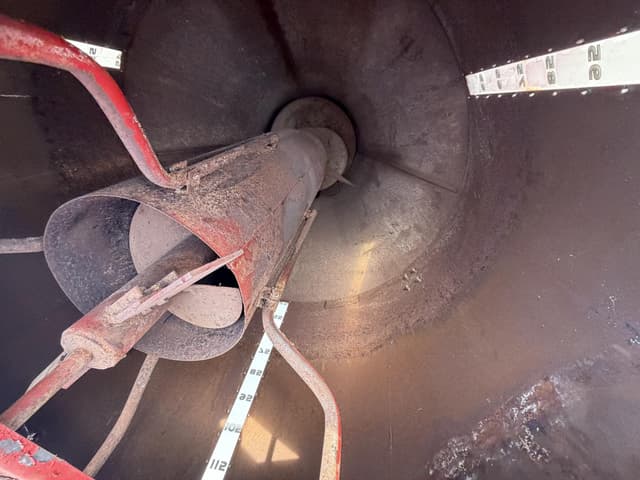 Image of Gehl MX170 equipment image 3