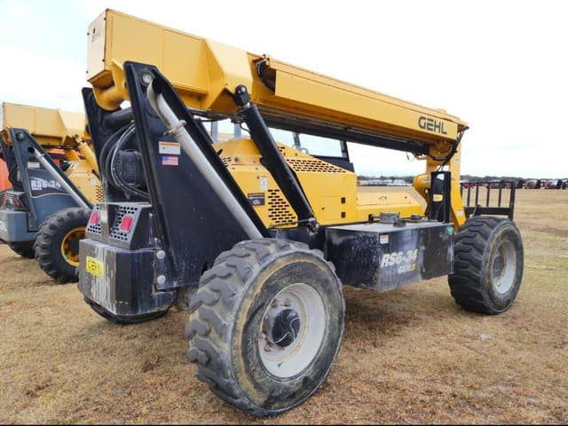 Image of Gehl RS6-34 equipment image 2