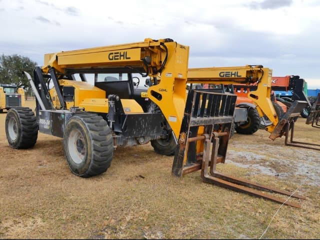 Image of Gehl RS6-34 equipment image 1