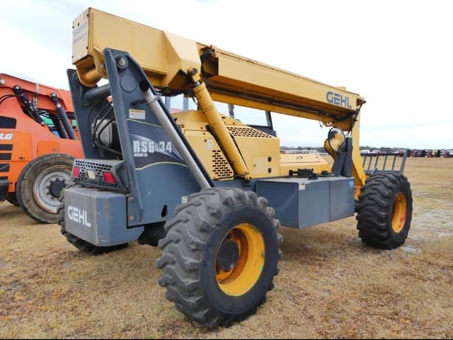 Image of Gehl RS6-34 equipment image 3