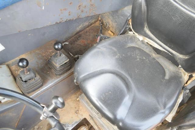 Image of Gehl RS6-42 equipment image 4