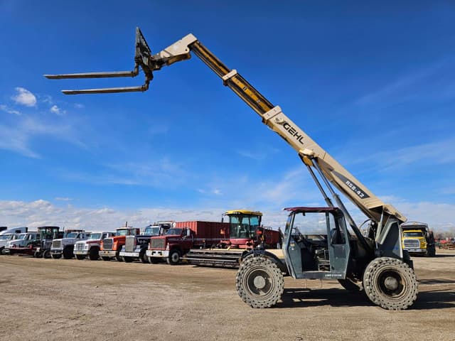 Image of Gehl RS8-42 equipment image 1