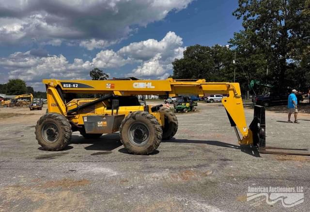 Image of Gehl RS8-42 equipment image 3