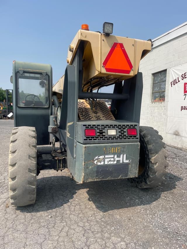 Image of Gehl RS8-44 equipment image 4