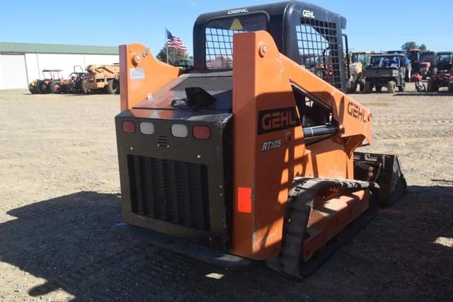 Image of Gehl RT105 equipment image 2