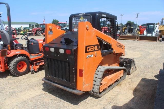 Image of Gehl RT105 equipment image 2