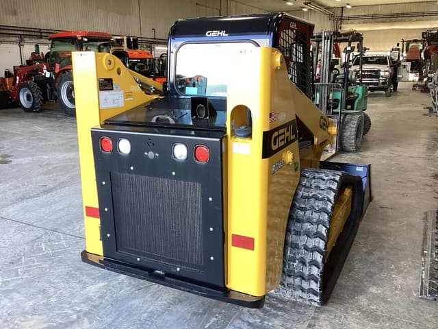 Image of Gehl RT165 equipment image 2