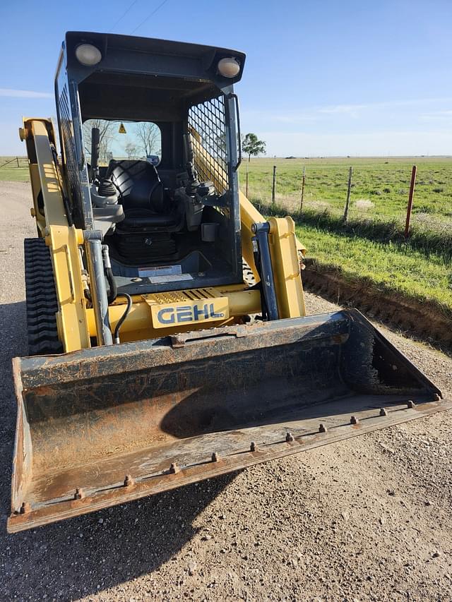 Image of Gehl RT185 equipment image 2