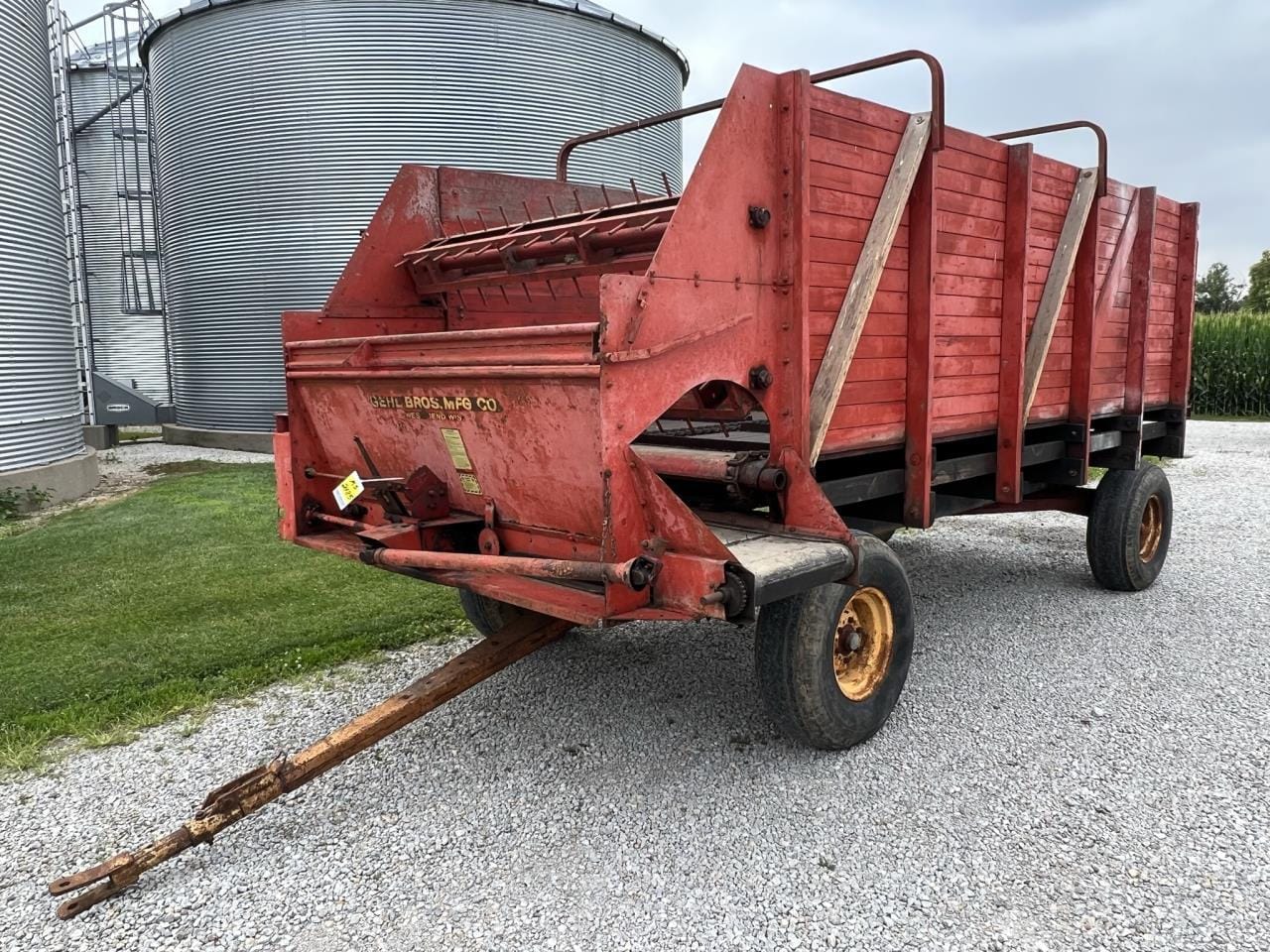 Main image Gehl BU85