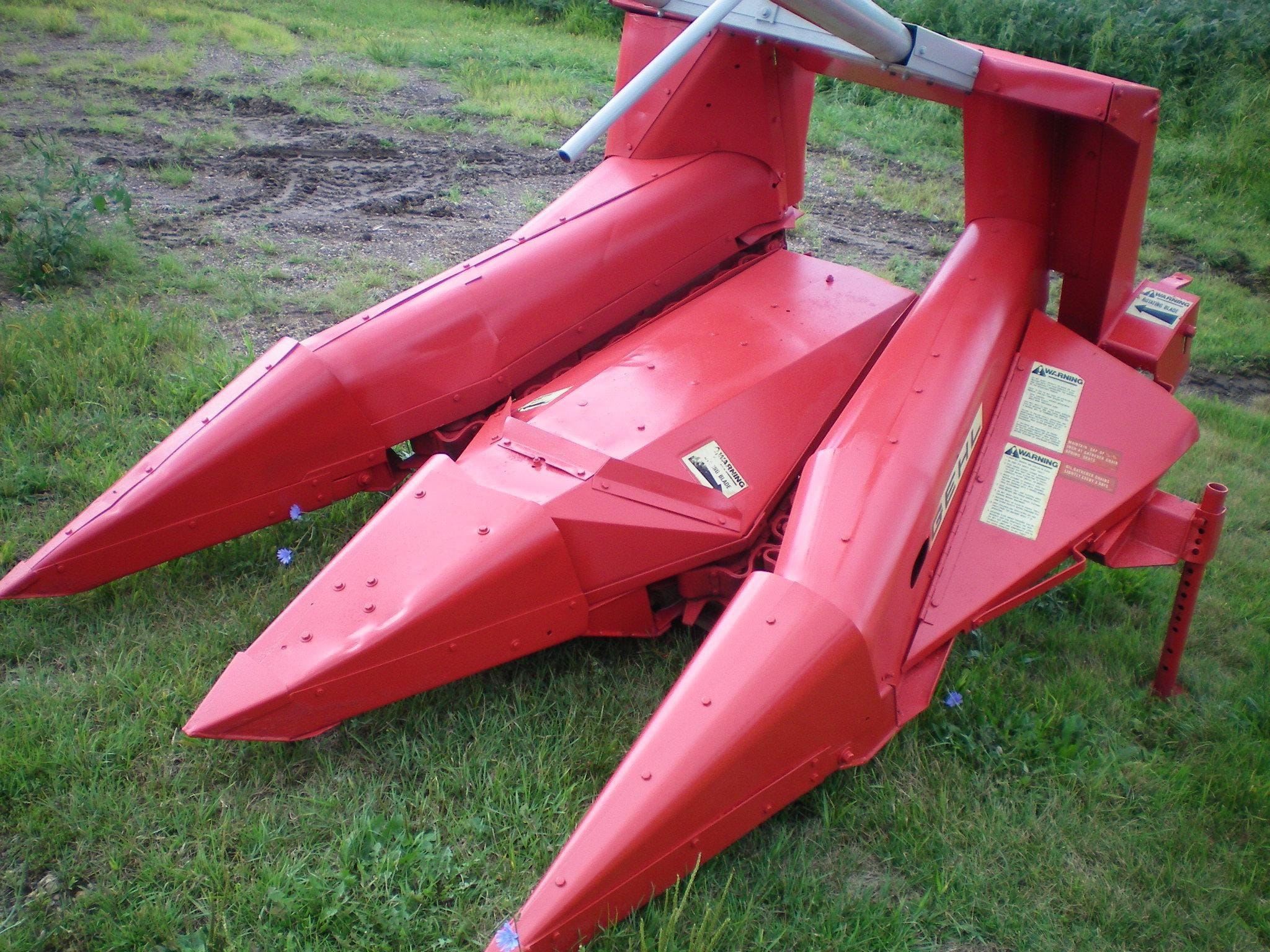 Gehl TR3038 Equipment Image0