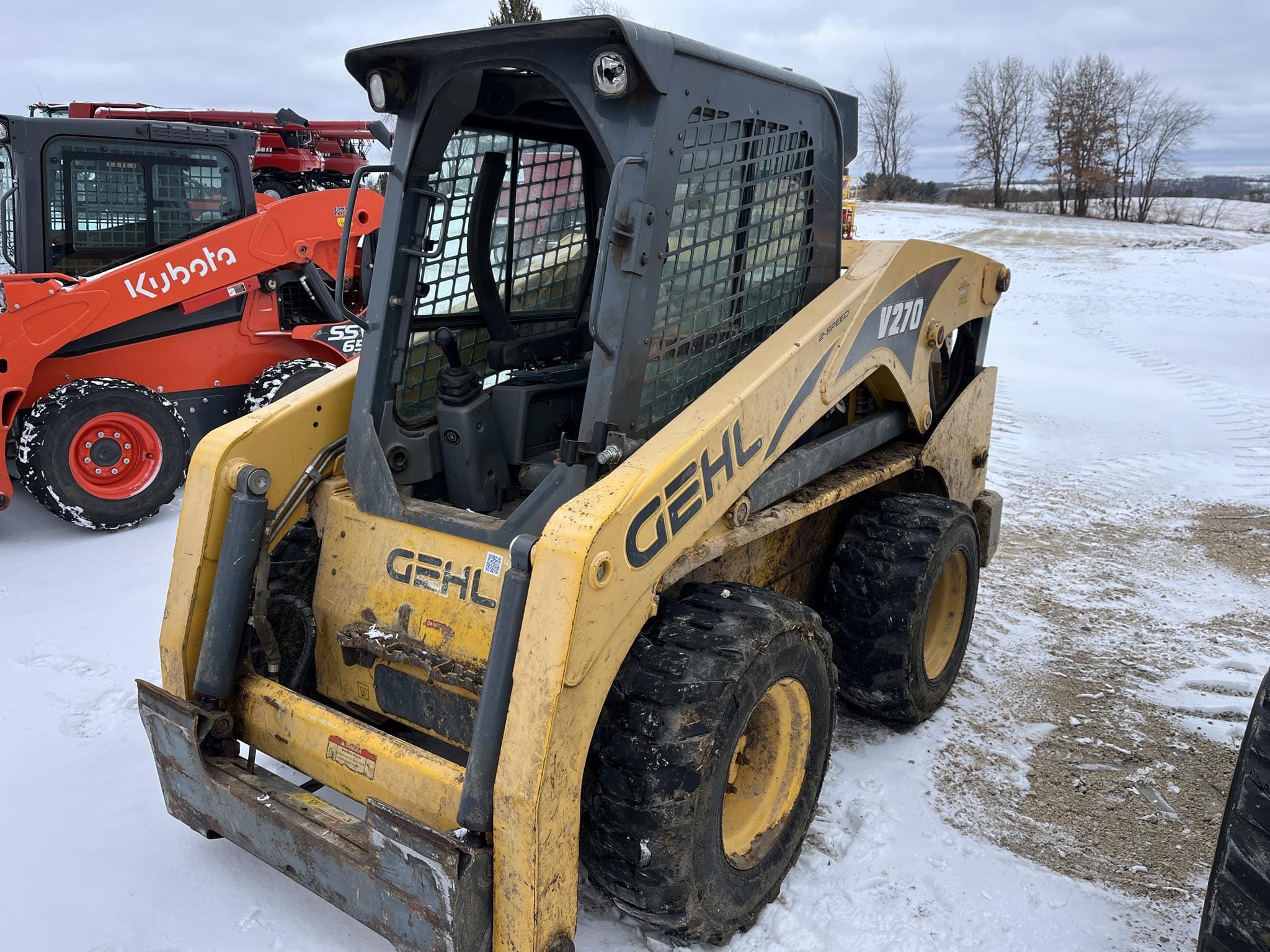 Gehl V270 Equipment Image0