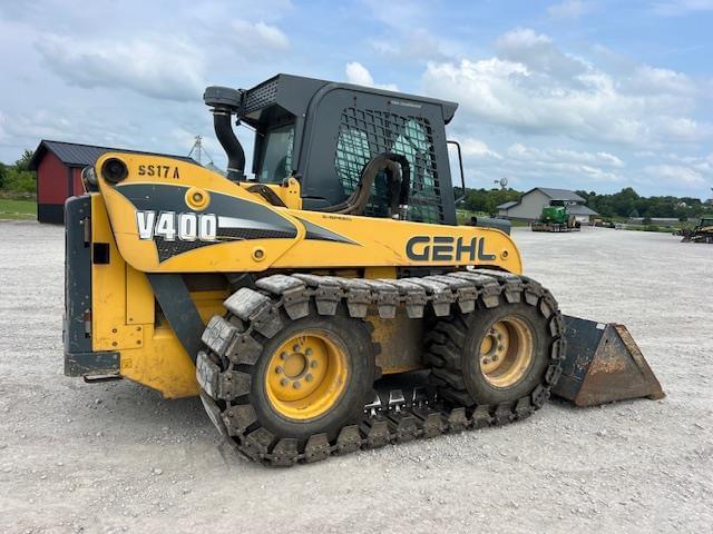 Image of Gehl V400 equipment image 2