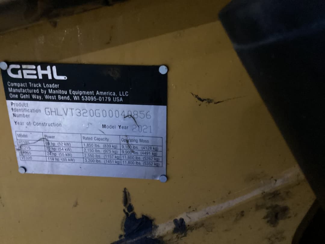 Image of Gehl VT320 Image 1