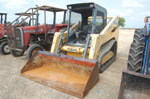 SOLD - Gehl VT320 Construction with 593 Hrs | Tractor Zoom