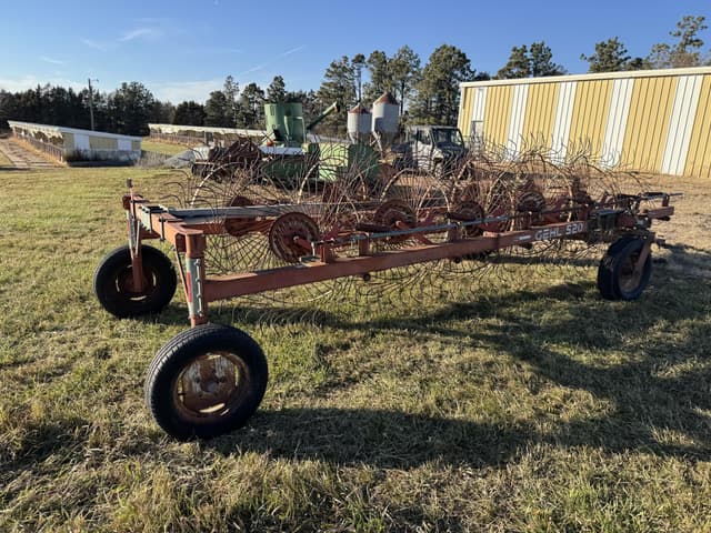 Image of Gehl WR520 equipment image 4