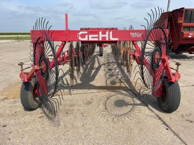 Image of Gehl WR700 equipment image 3