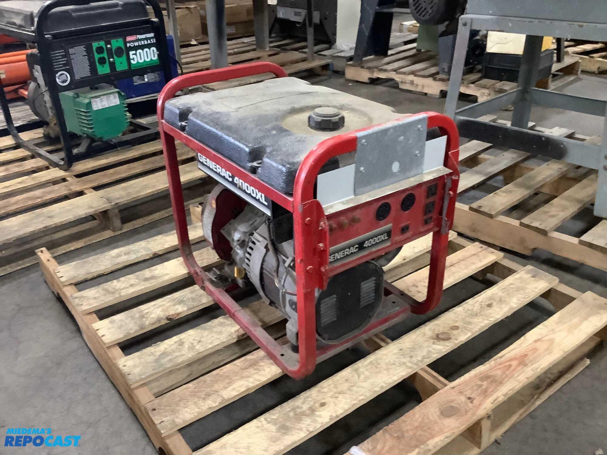 Main image Generac 4000XL