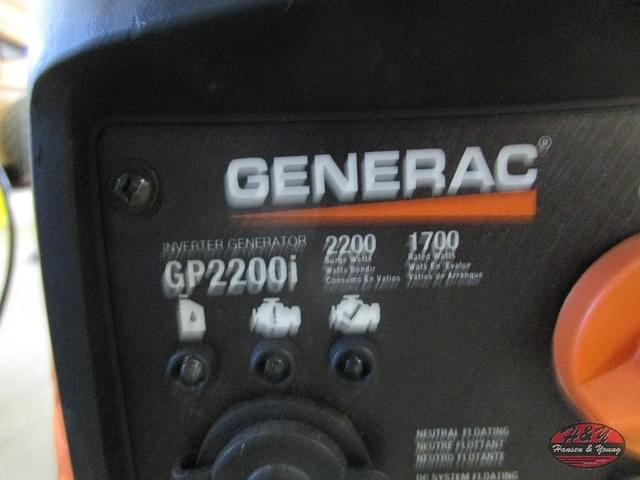 Image of Generac GP2200I equipment image 3