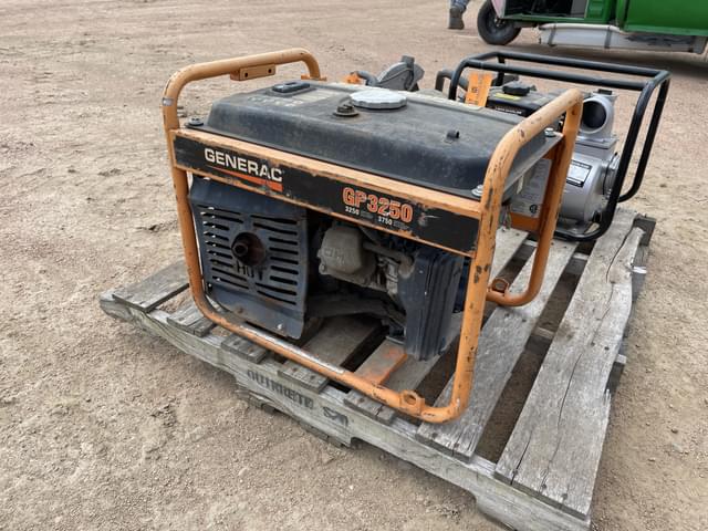 Image of Generac GP3250 equipment image 2