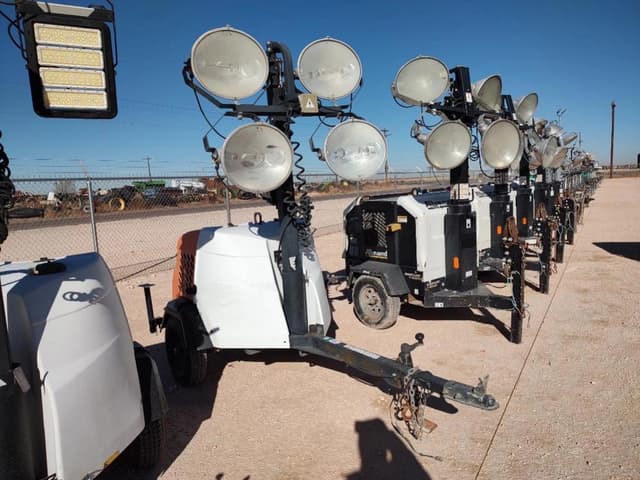 Image of Generac Magnum equipment image 3