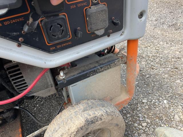 Image of Generac XG10000E equipment image 4