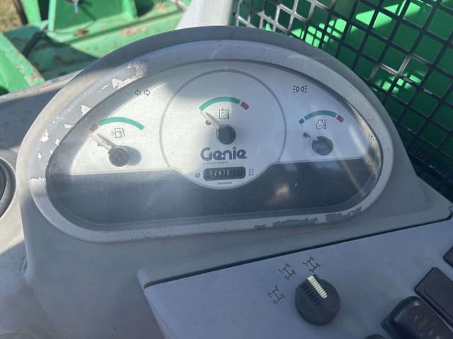 Image of Genie GTH-5519 equipment image 1