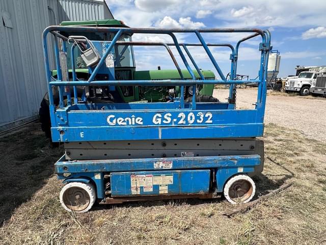 Image of Genie GS-2032 equipment image 3