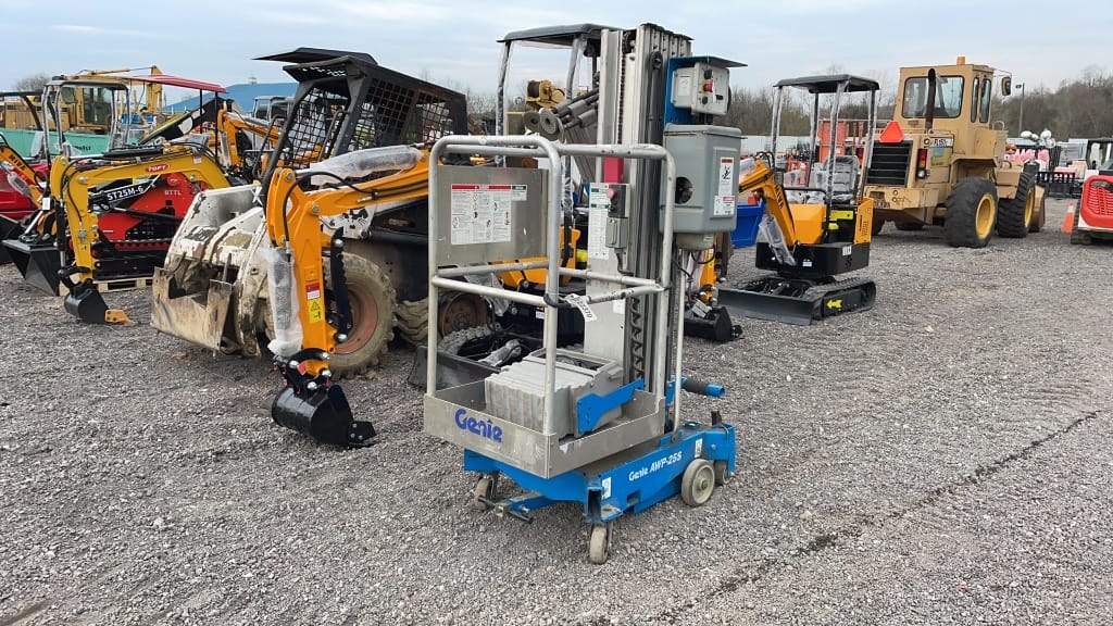 Main image Genie AWP-25S