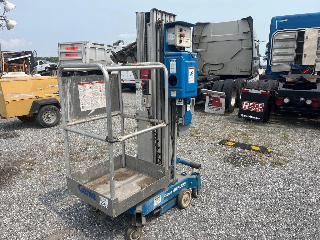 Genie AWP-25S Equipment Image0