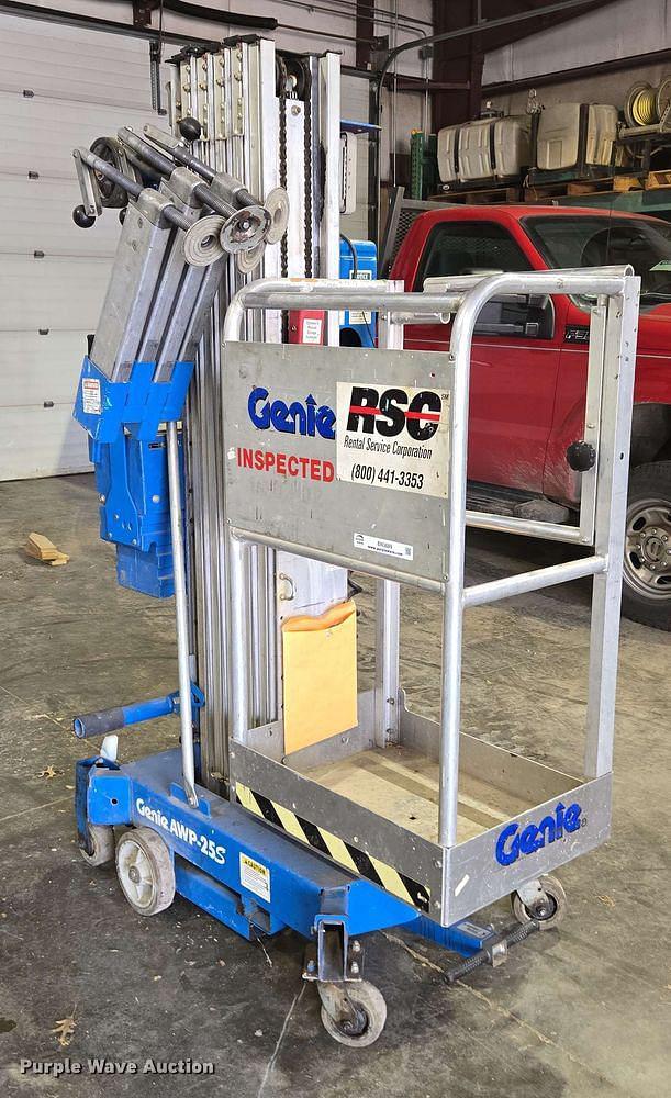 Image of Genie AWP25S equipment image 2