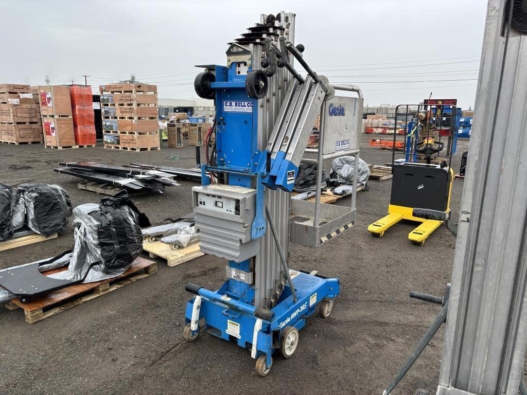 Genie AWP-30S Equipment Image0